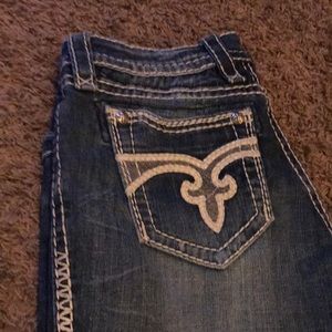 Rock revival straight leg jeans